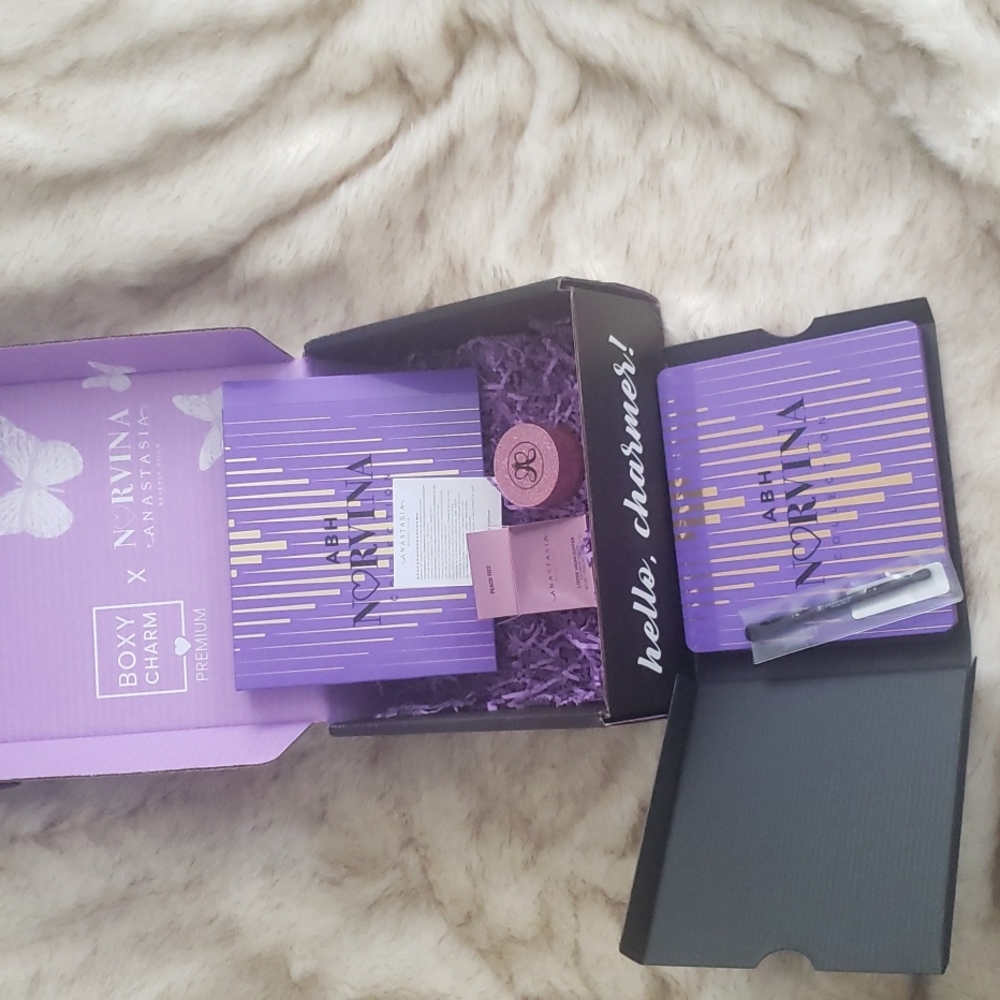 New Anastasia Beverly hills eyeshadow bundle